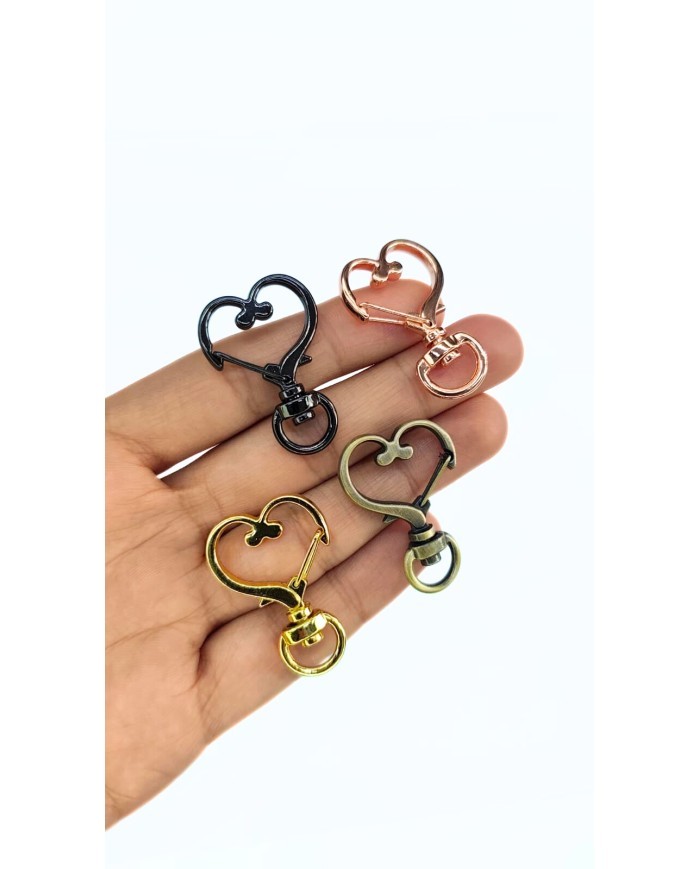 Yaylı Kanca Anahtarlık Çanta Askı Aparatı Kalp Siyah 24x34mm - 1 Adet