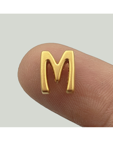 "M" Mini Harfler Lak Kaplama Gold - 3 Adet