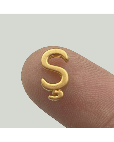 "Ş" Mini Harfler Lak Kaplama Gold - 3 Adet