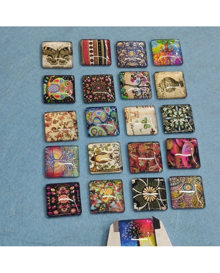 Kare Büyüteç Desenli 10 Adet Cam Taş - Mix