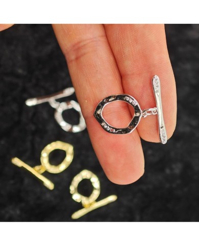 Asimetrik İşlemeli T Kapama - Gümüş