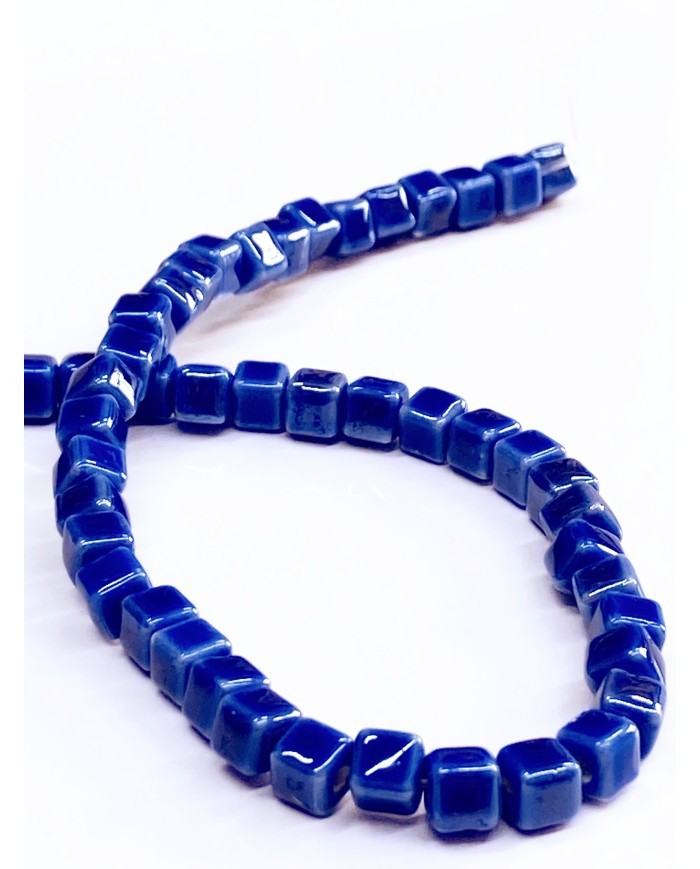 İpe Dizili Seramik Boncuk Lacivert Küp 5mm - 1 Dizi