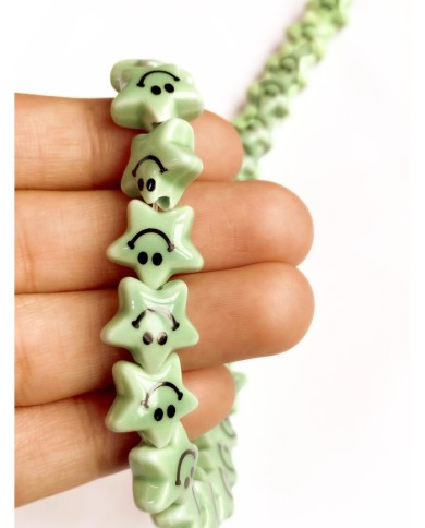 İpe Dizili Seramik Boncuk Yeşil Güleryüzlü Yıldız 12mm - 1 Dizi