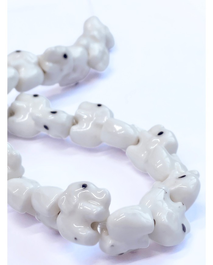 İpe Dizili Seramik Boncuk Beyaz Fil 9mm - 1 Dizi