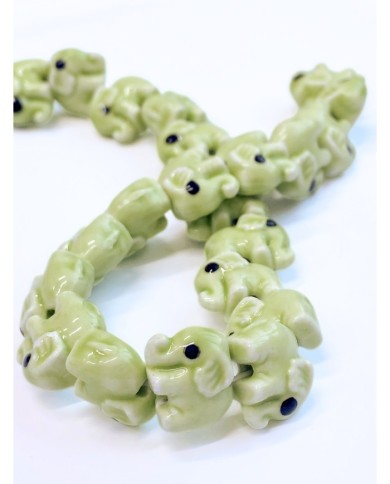 İpe Dizili Seramik Boncuk Yeşil Fil 9mm - 1 Dizi