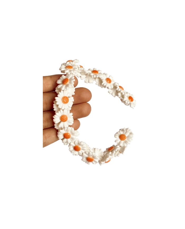 İpe Dizili Seramik Boncuk Beyaz Papatya 17mm - 1 Dizi