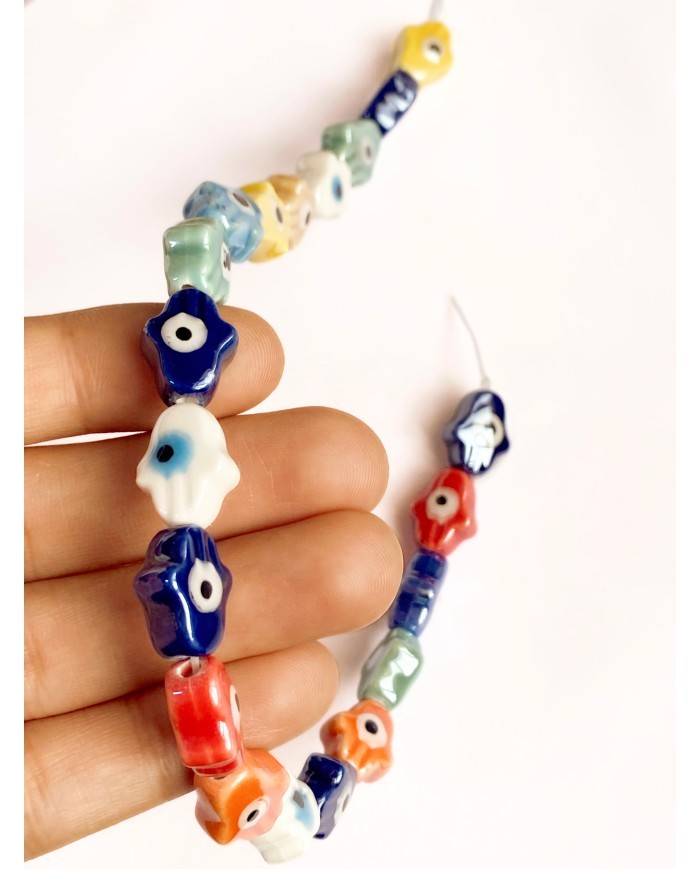 İpe Dizili Seramik Boncuk Renkli Hamsa El 15mm - 1 Dizi