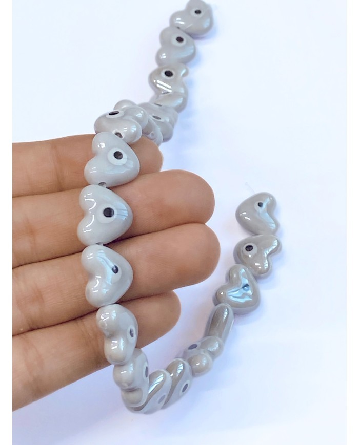 İpe Dizili Seramik Boncuk Gri Nazar Boncuklu Kalp 15mm -1 Dizi