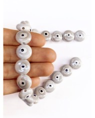 İpe Dizili Seramik Boncuk Gri Yuvarlak Yassı 15mm - 1 Dizi