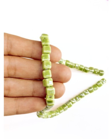 İpe Dizili Seramik Boncuk Yeşil Küp 7mm - 1 Dizi