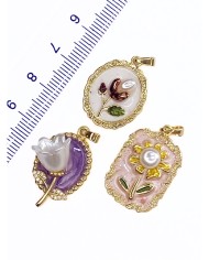 Pirinç Zirkon Mineli Oval Çiçek Figürlü Kolye Bileklik Ucu Charm Altın 1 Adet