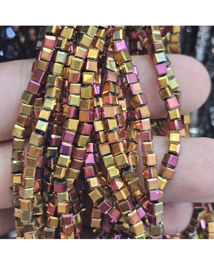 3mm İpe Dizili Küp Kristal Boncuk Metalik Kaplama Janjanlı Gold - 1 Dizi
