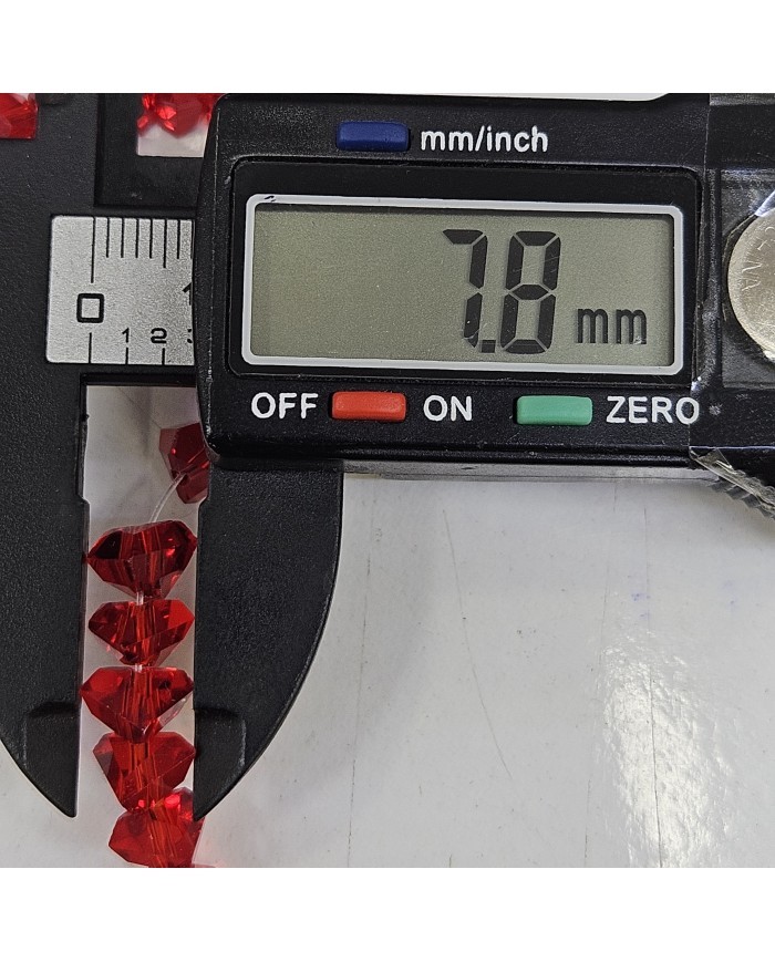 8mm İpe Dizili Üçgen Kristal Boncuk Şeffaf Kırmızı - 1 Dizi