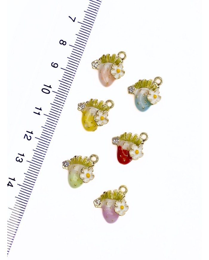 Pirinç Zirkon Taşlı Papatyalı Çilek Kolye Bileklik Ucu Charm Yeşil 1 Adet